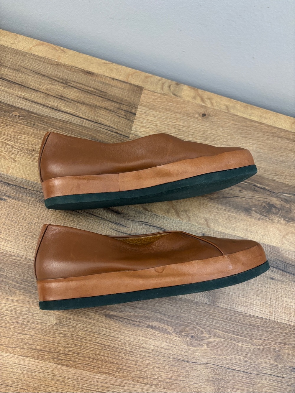 Coclico Gen Flat Leather Slip On Shoes Minimalist Brown Women’s - Picture 11 of 13